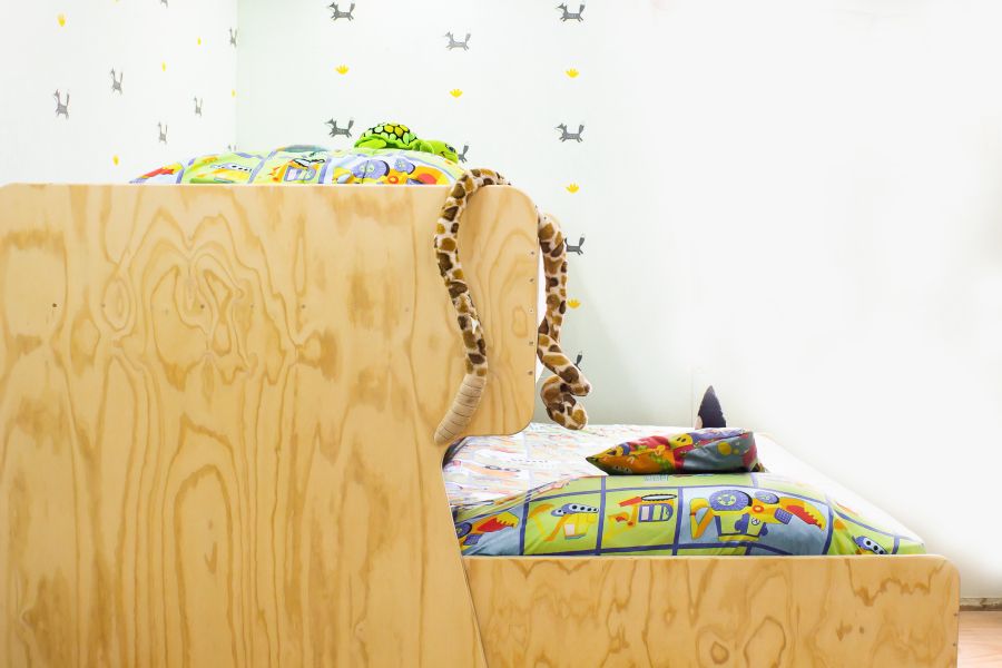 Cama nido de madera para niños y niñas