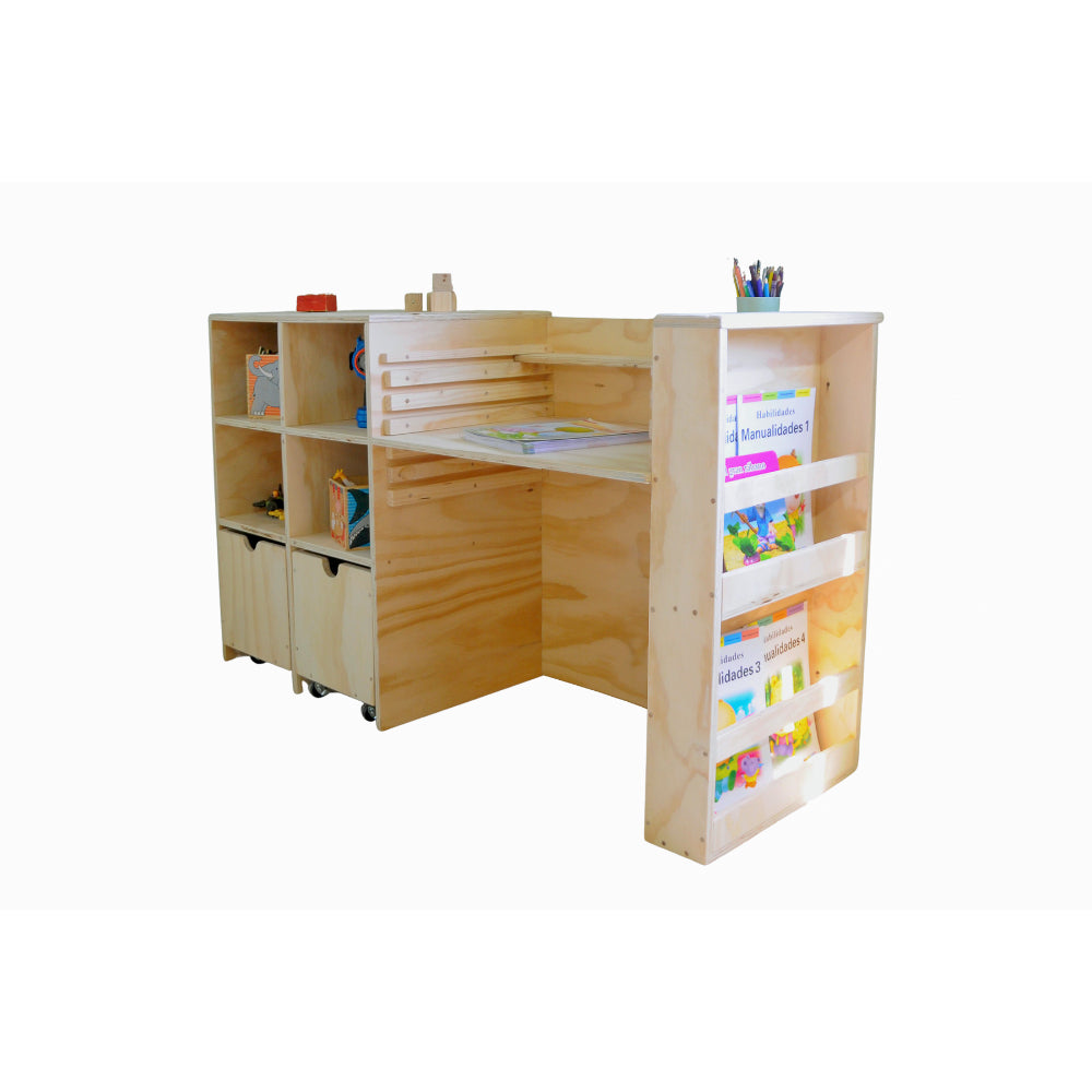 Escritorio infantil de madera con cajas y librero