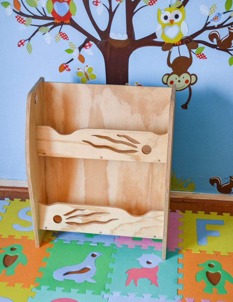 librero montessori de madera