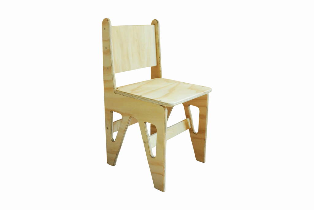 silla infantil de madera